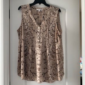 Rose + Olive Sleeveless shirt